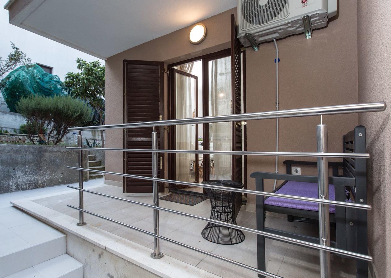 Apartment Stina โปดสตรานา ภายนอก รูปภาพ