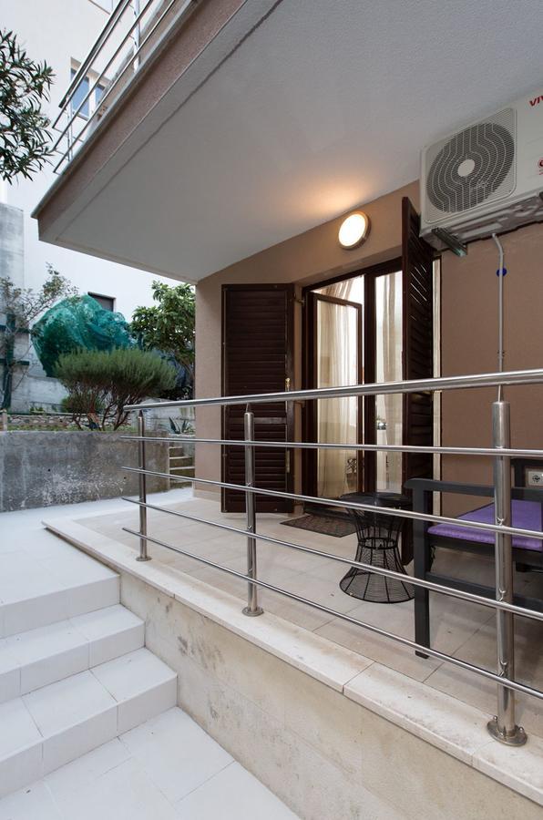 Apartment Stina โปดสตรานา ภายนอก รูปภาพ